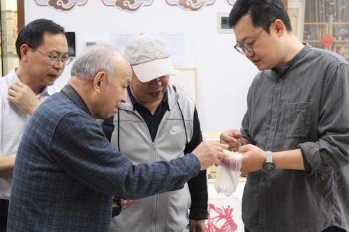 3.专家亲身感触面塑材料