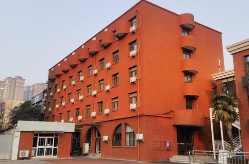 5牢筑安全之基，文明校园构建新格局