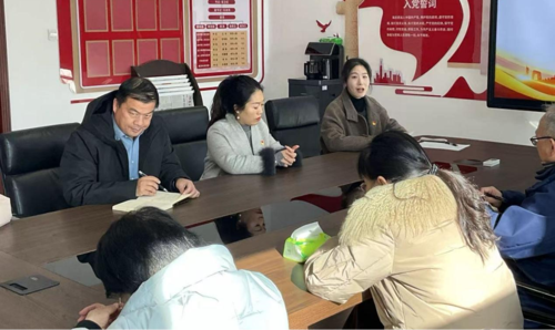 党支部书记讲授主题党课 党支部书记讲授主题党课